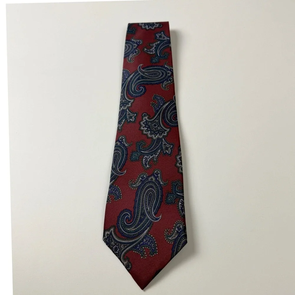 Italian Burgundy Paisley Hand Made Silk Tie